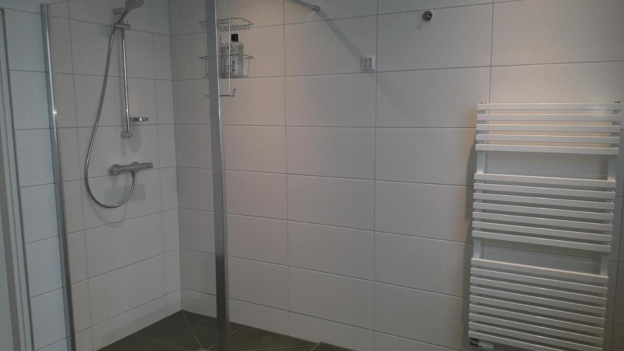 Groot Familiehuis Voor 6 Personen In Landelijke, Rustige Omgeving Breezand Exterior foto