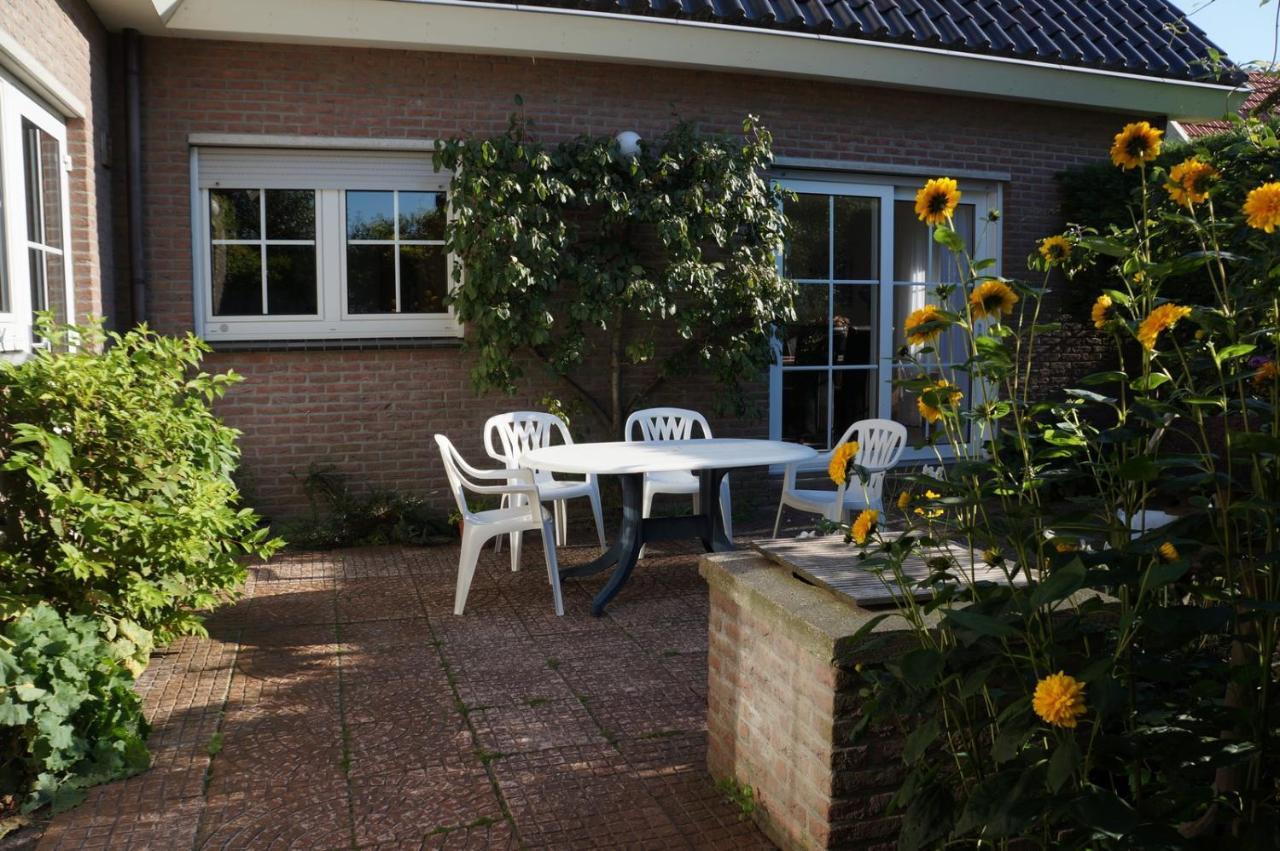 Groot Familiehuis Voor 6 Personen In Landelijke, Rustige Omgeving Breezand Exterior foto